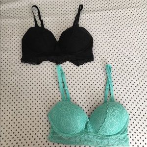 Vs pink bralettes